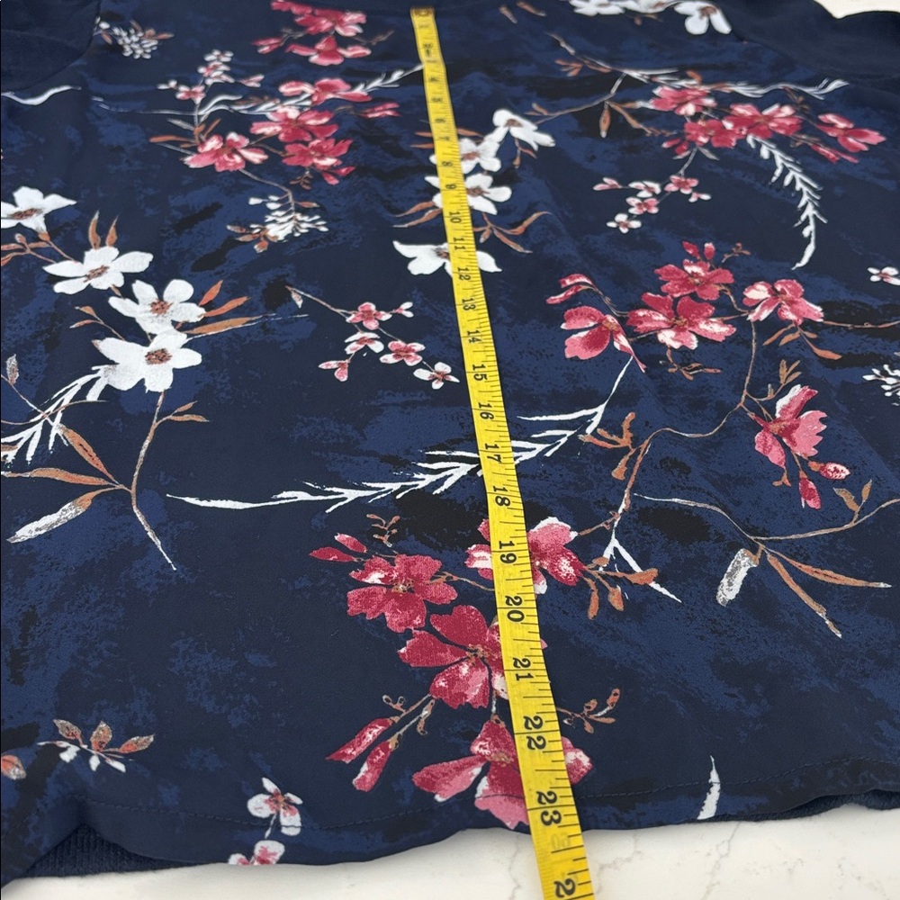 Van Heusen Navy Floral Knit Sweater - Size XL - Picture 8 of 10